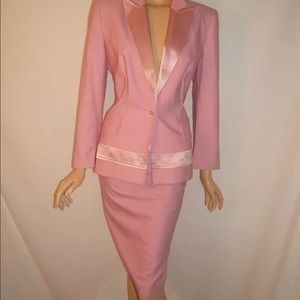 ESCADA Women 38/6/M TUXIDO SILK WOOL 2 Front Buttons Blazer/Skt Suit. Stunning!!